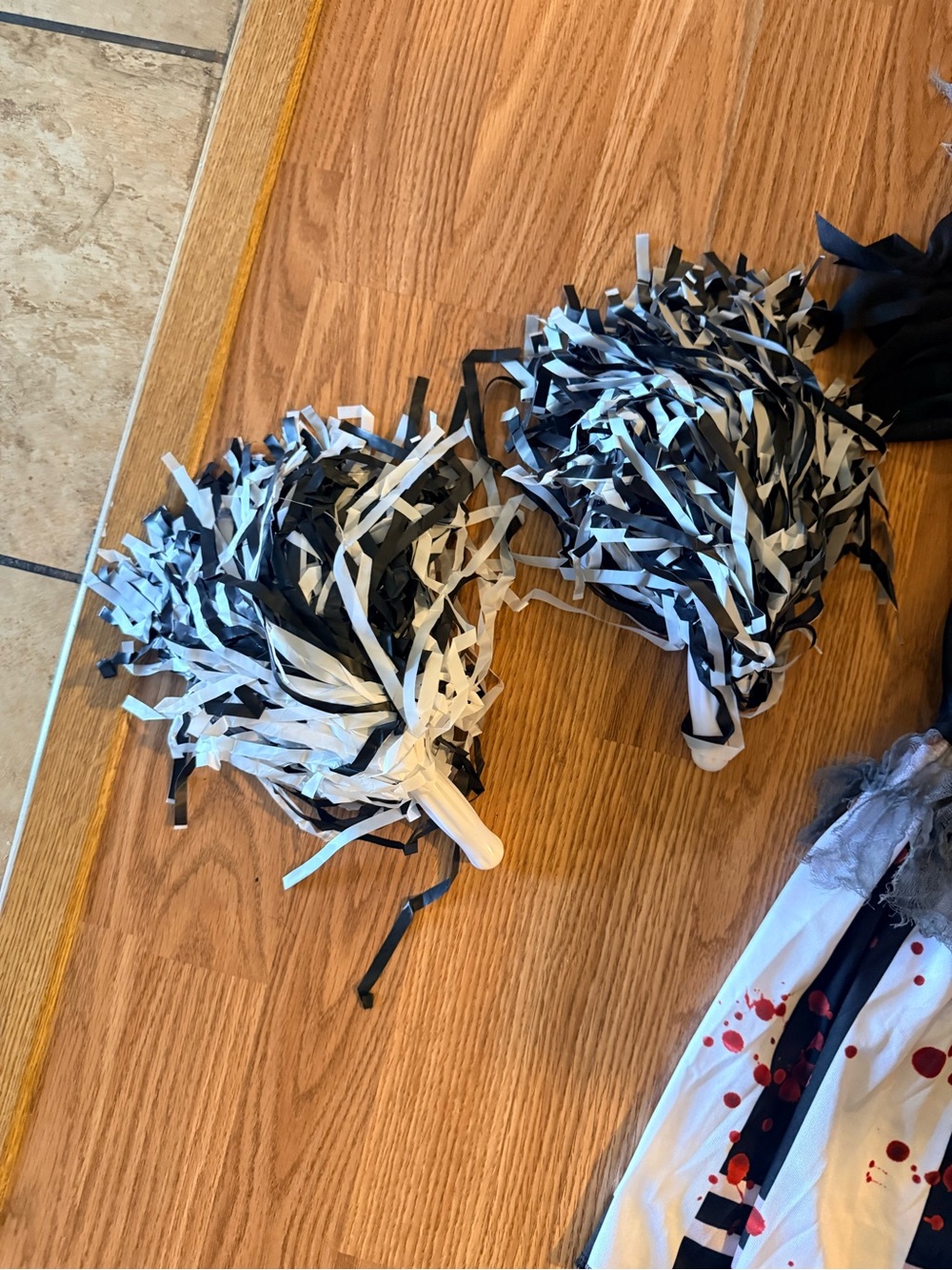 Kids Black Skeleton Cheerleader Costume with Pom Poms - Picture 4 of 4